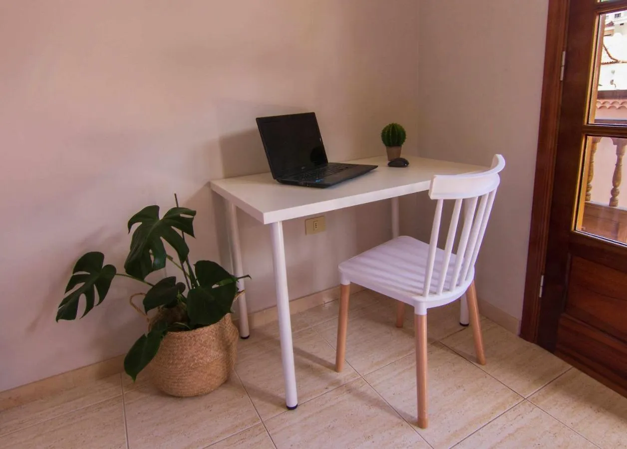 Cozy Family Apartment With 3 Bedrooms Puerto de la Cruz